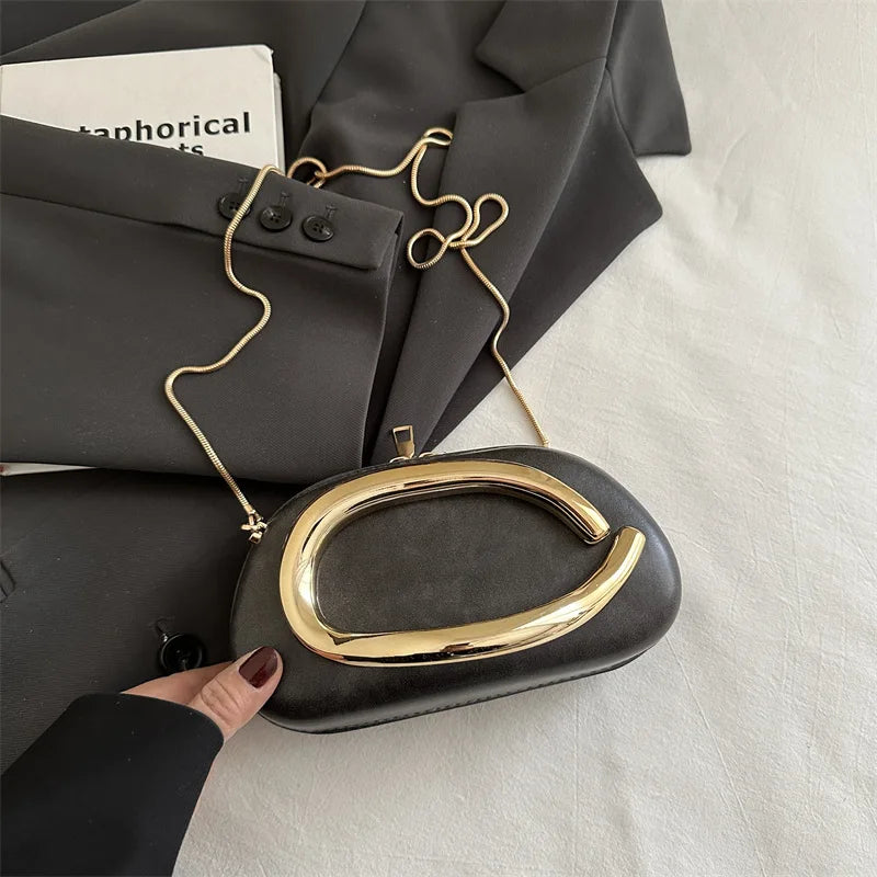 Z Style Clutch Bag New Evening Bag Special-shaped Metal Chain Details Decorative Box-style Small Square Bag Luxury Shoulder Bag